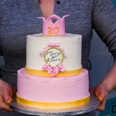 Dvoupatrový dětský dort na narozeniny «Mary & Klara» (4 kg, 3200 kč)