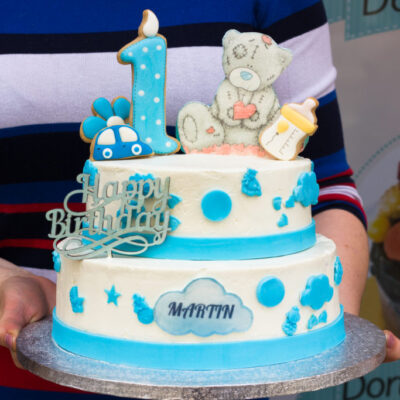 Dvoupatrový dětský dort na narozeniny Teddy (3) (4 kg, 3200 kč)