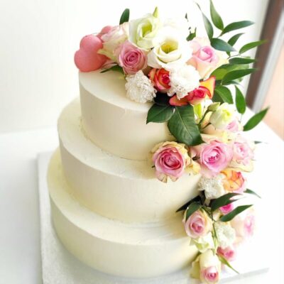 Svatební dort Kytice 5 (7 kg, 5200 kč)