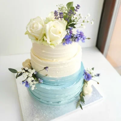 Svatební dort s květinami 4 (7 kg, 6650 kč)