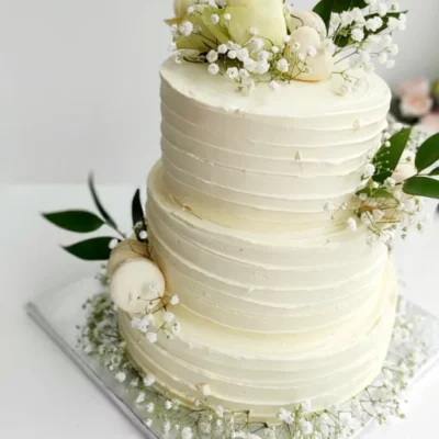 Svatební dort s květinami 18 (8 kg, 7600 kč)