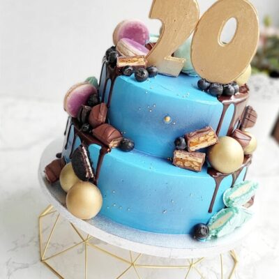 Narozenonový dort na objednávku pro muže k 20 narozeninám (4 kg, 3200 kč)