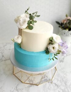 Svatební dort s květinami 26